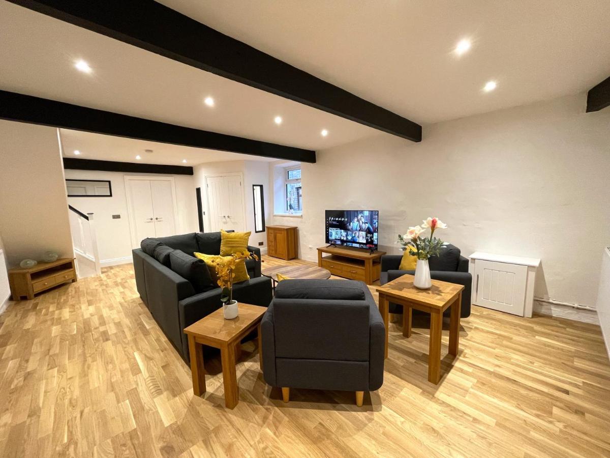 Yr Hen Bopty Villa Pontypridd Buitenkant foto