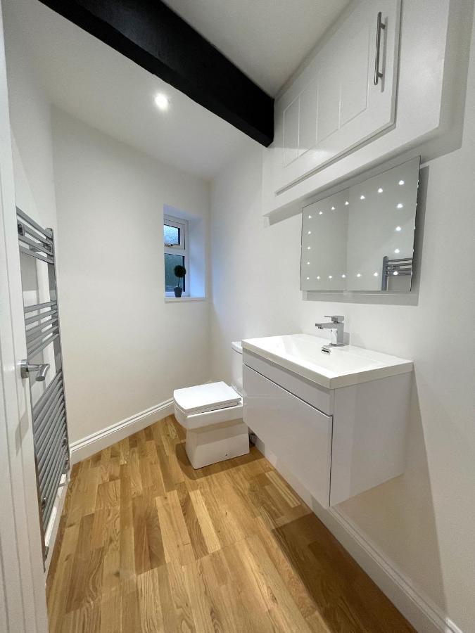 Yr Hen Bopty Villa Pontypridd Buitenkant foto